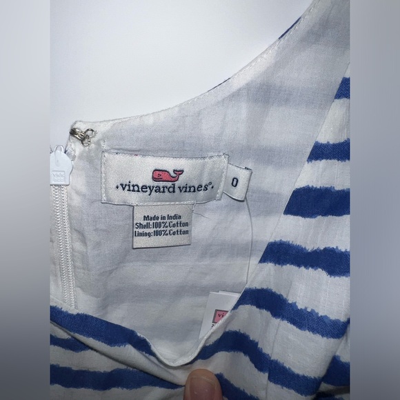 NWT Vineyard Vines Fit and Flare Dress_ Size 0 - Picture 2 of 5